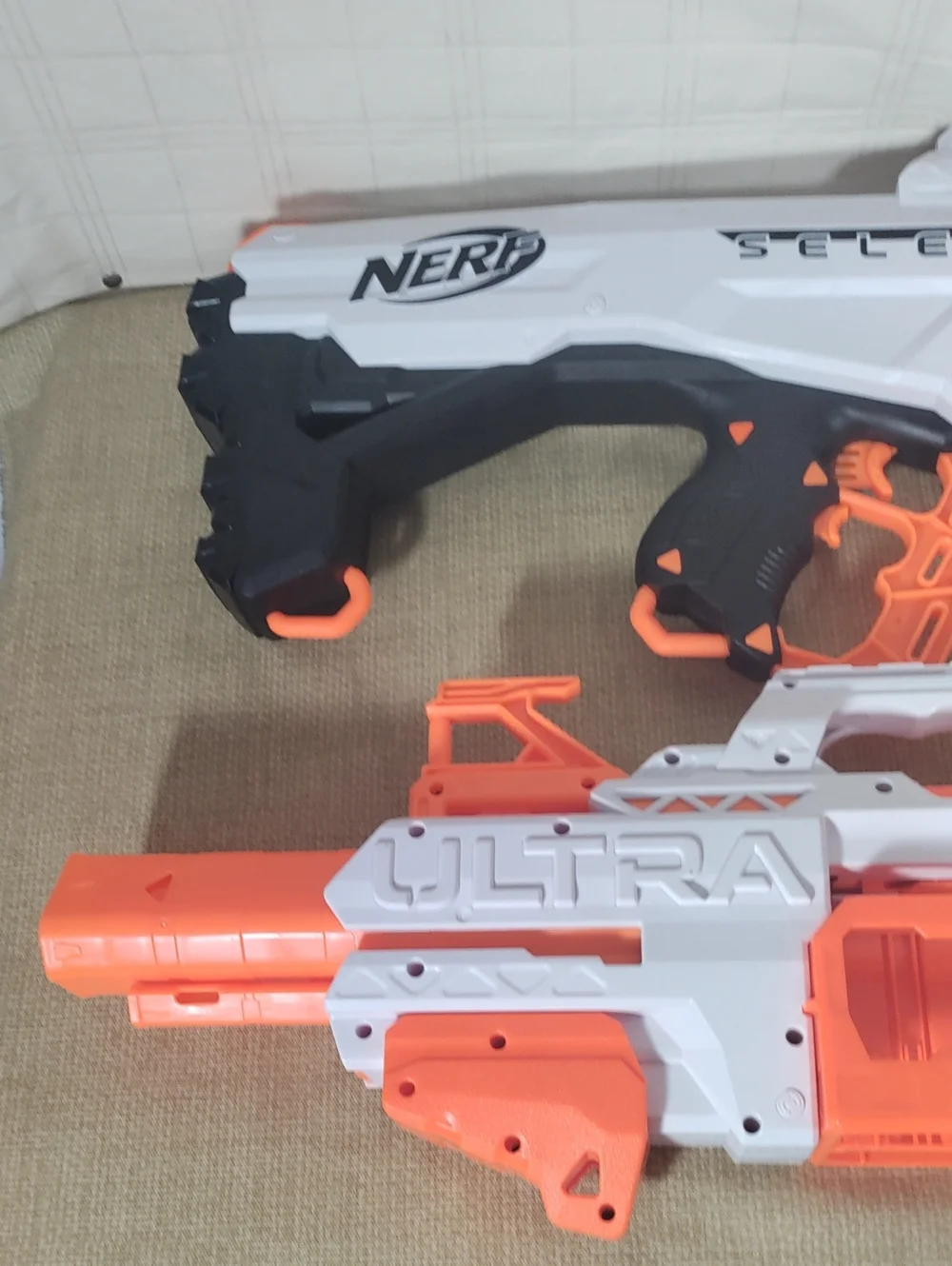 Nerf Ultra Select Fully Motorized Blaster F0958 Lot of 2 + 24 Darts (Tested)